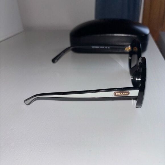 Coach oval Sunglasses Black Olive Gradient with case - Picture 11 of 15